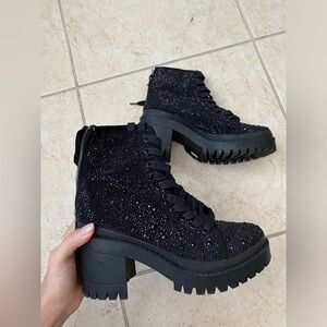 Steve Madden Rhine stoned boots